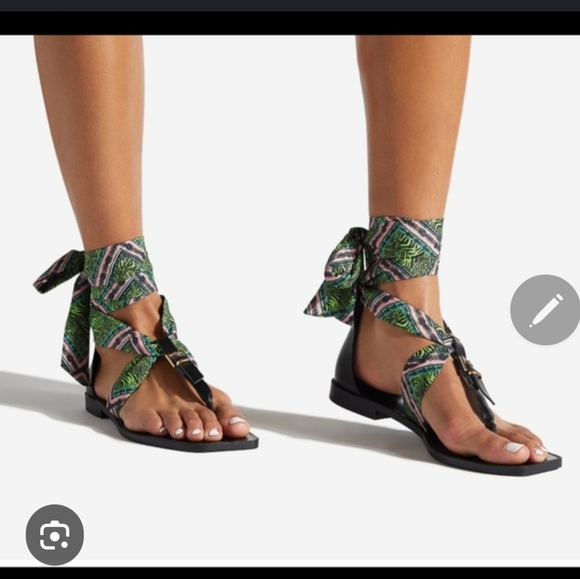 Shoe Dazzle Lace Up Sandals Size 11 - Picture 8 of 8